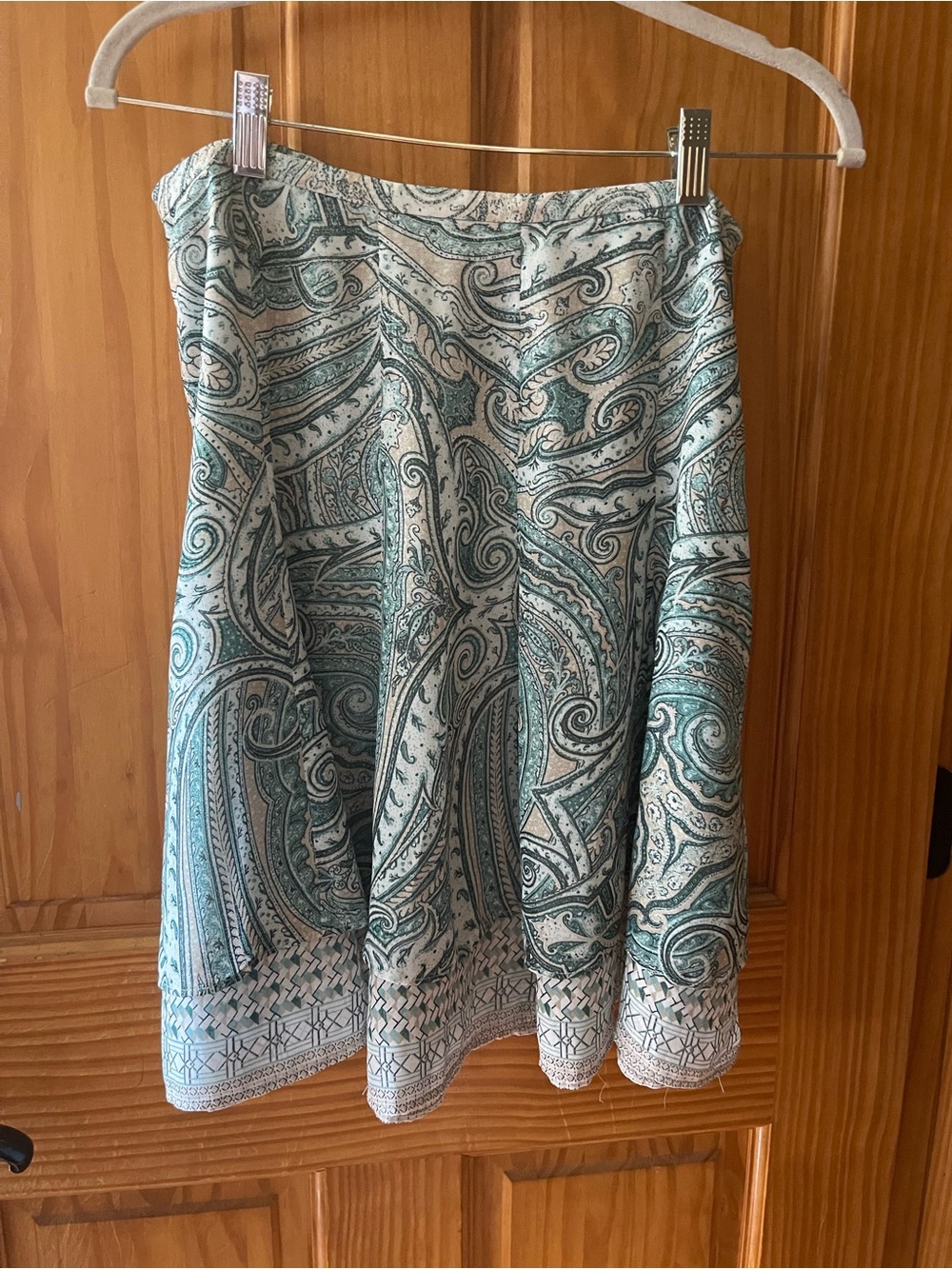 White House Black Market Teal and Cream Paisley Skater Skirt